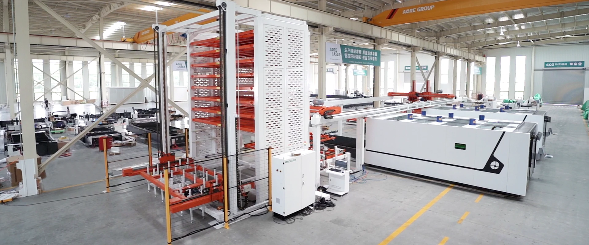 Automatyzacja maszyny do cięcia laserem światłowodowym Aorelaser (2).webp
