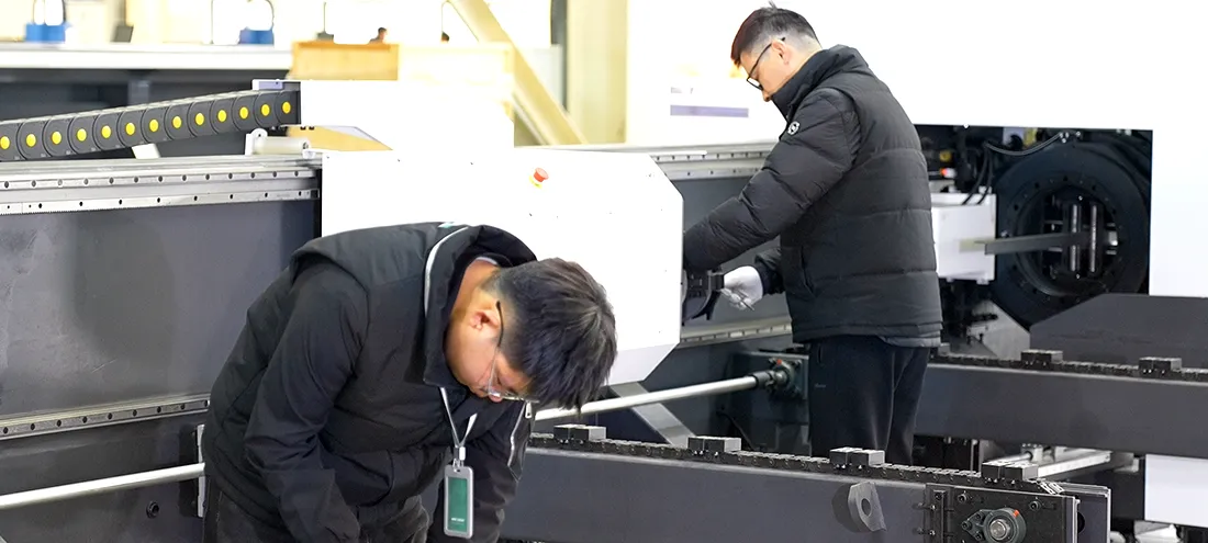 Jak konserwować maszynę do cięcia laserowego - aorelaser (3).webp